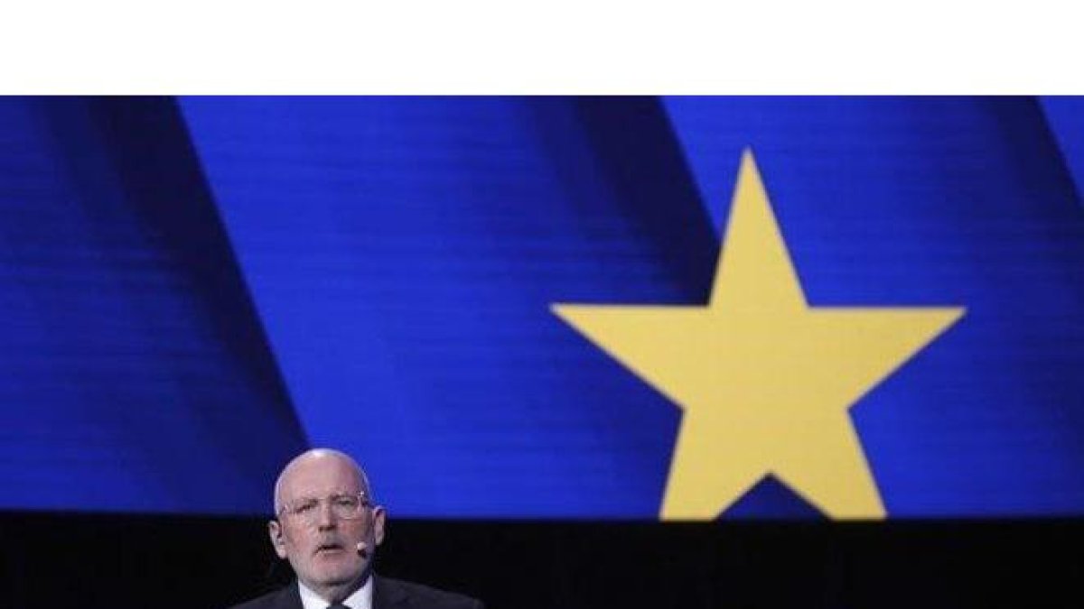 El vicepresidente de la Comisión Europea, Frans Timmermans.-AP