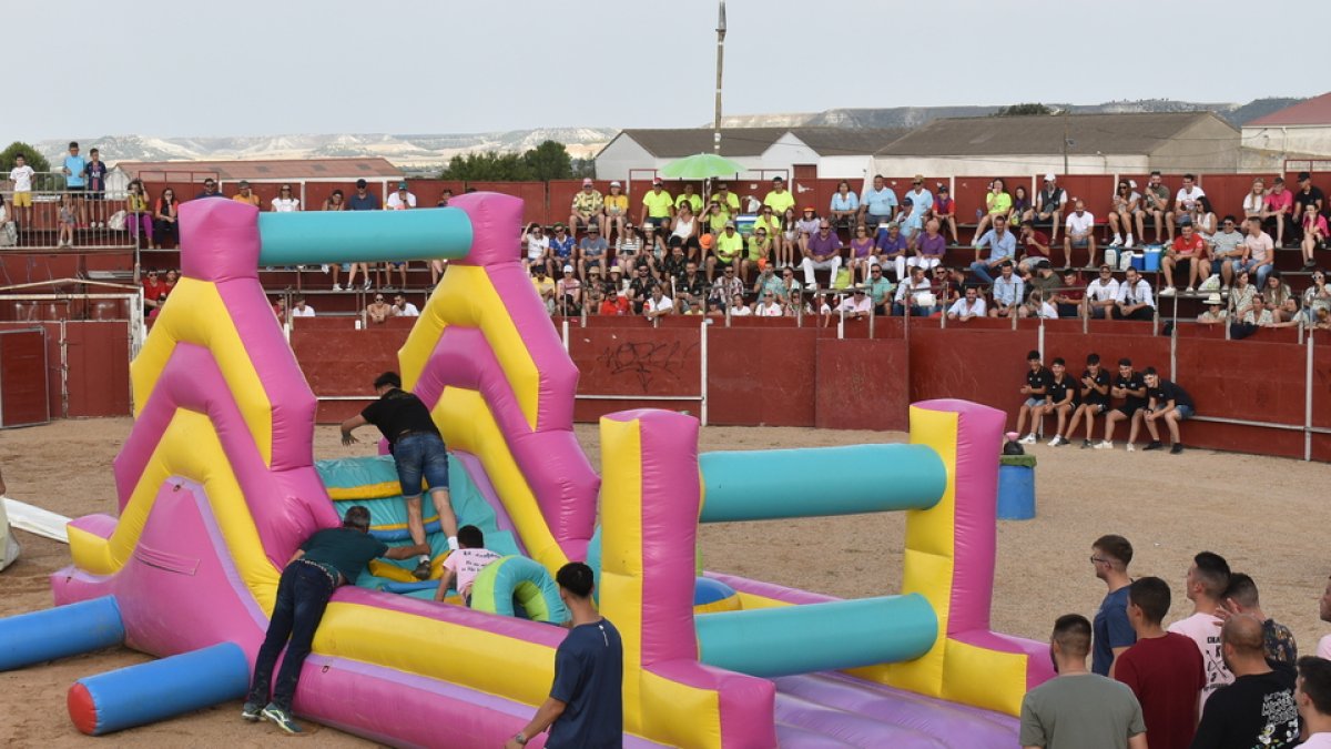 Gran Prix en las Fiestas de Cigales. / E. M.