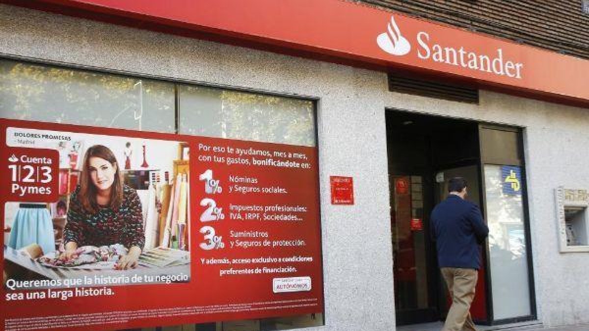 Sucursal Banco Santander-E.M