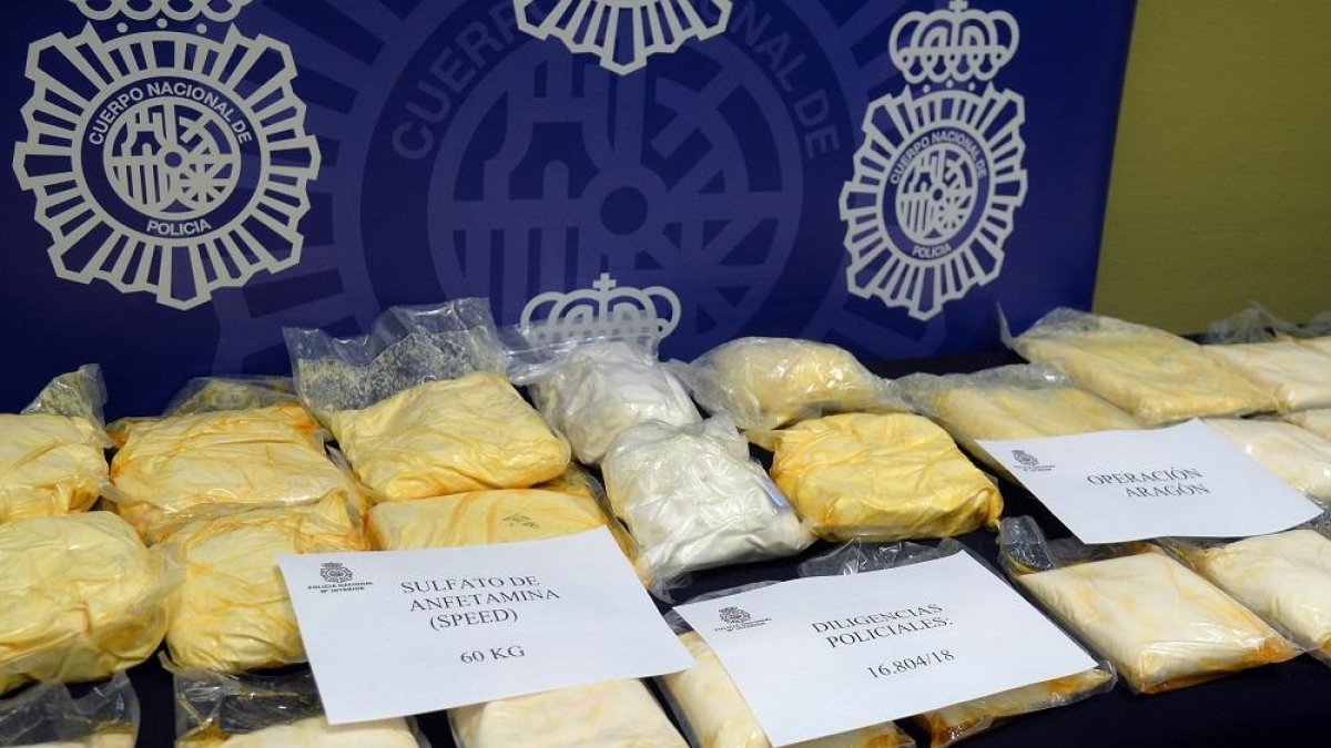 Imagen de la droga incautada.-ICAL