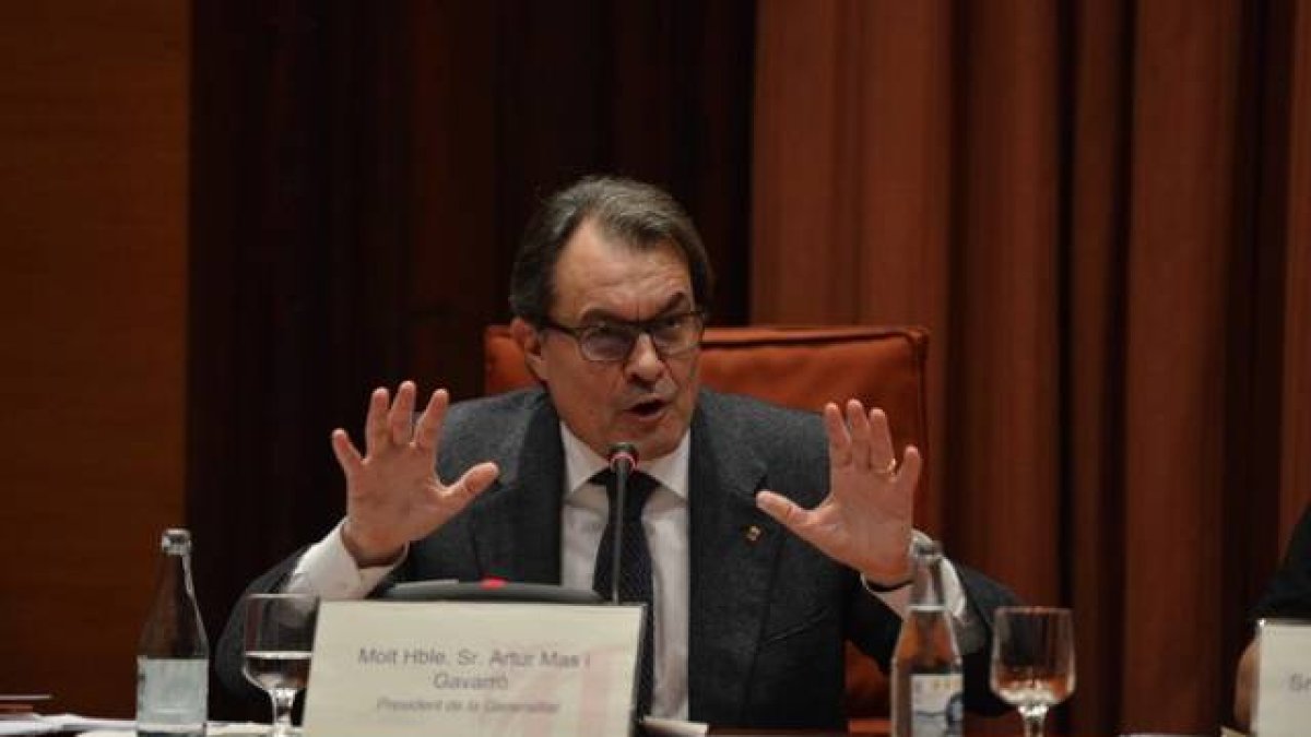 El 'president' Mas, este lunes, en la 'comisión Pujol'.-Foto: FERRAN SENDRA
