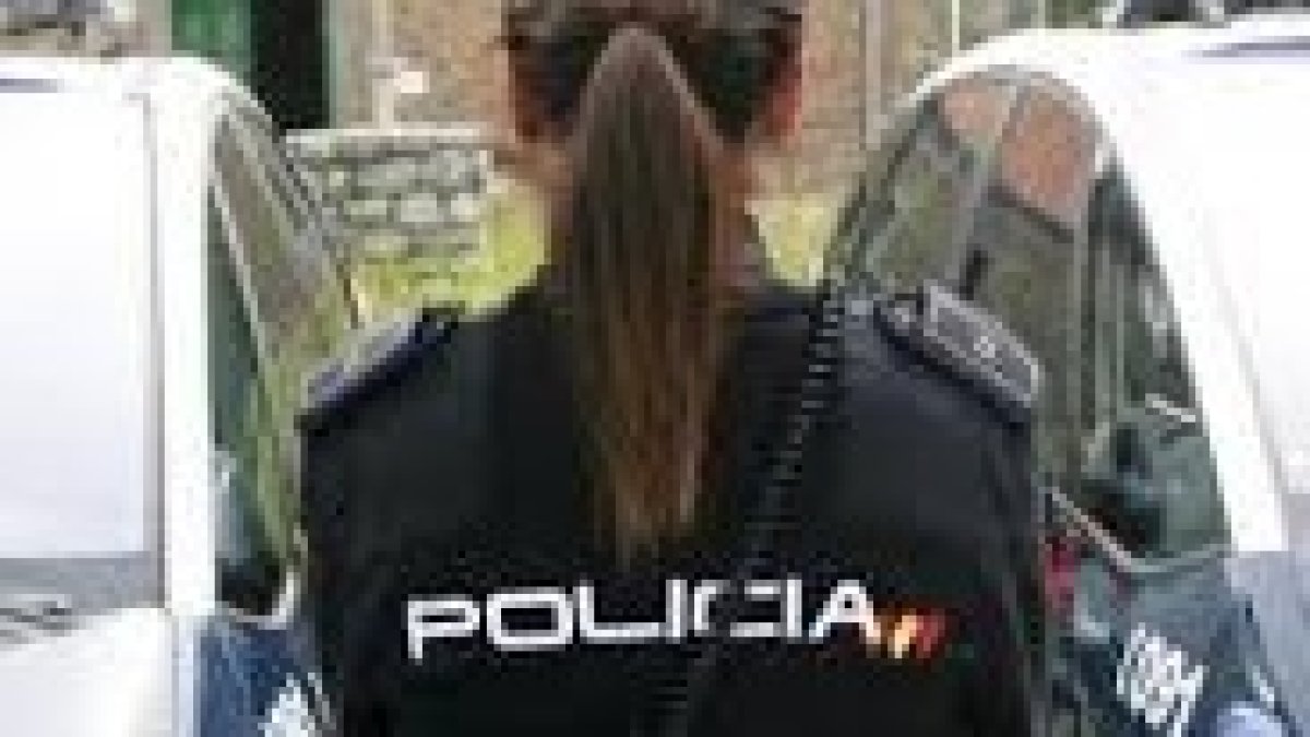 Fotografía facilitada por la Policía Nacional junto a la nota de prensa.- E. M.