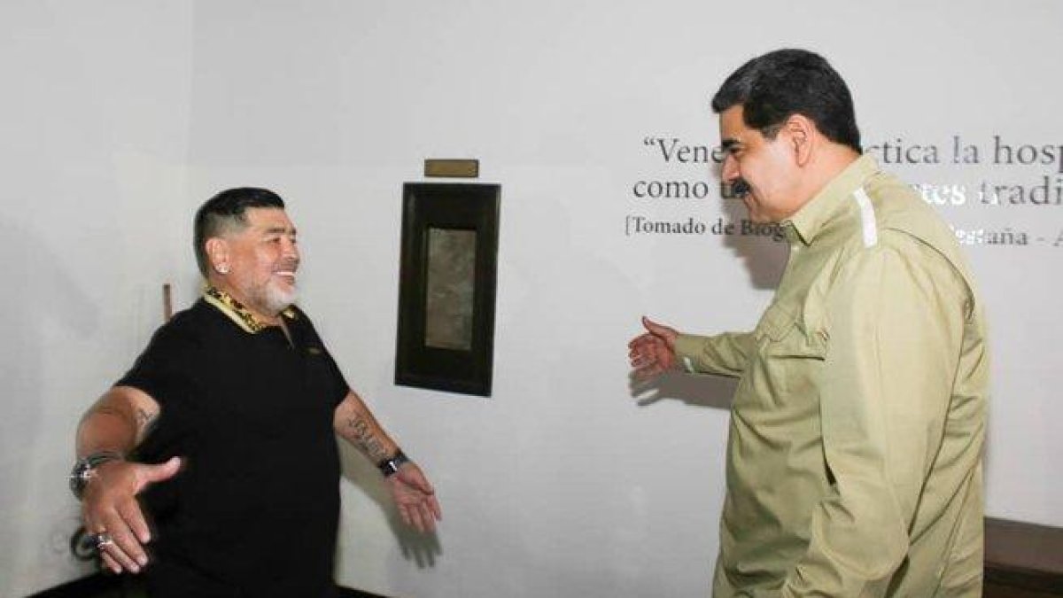 Maradona viajó desde Argentina para dar su apoyo a Nicolás Maduro.-TWITTER