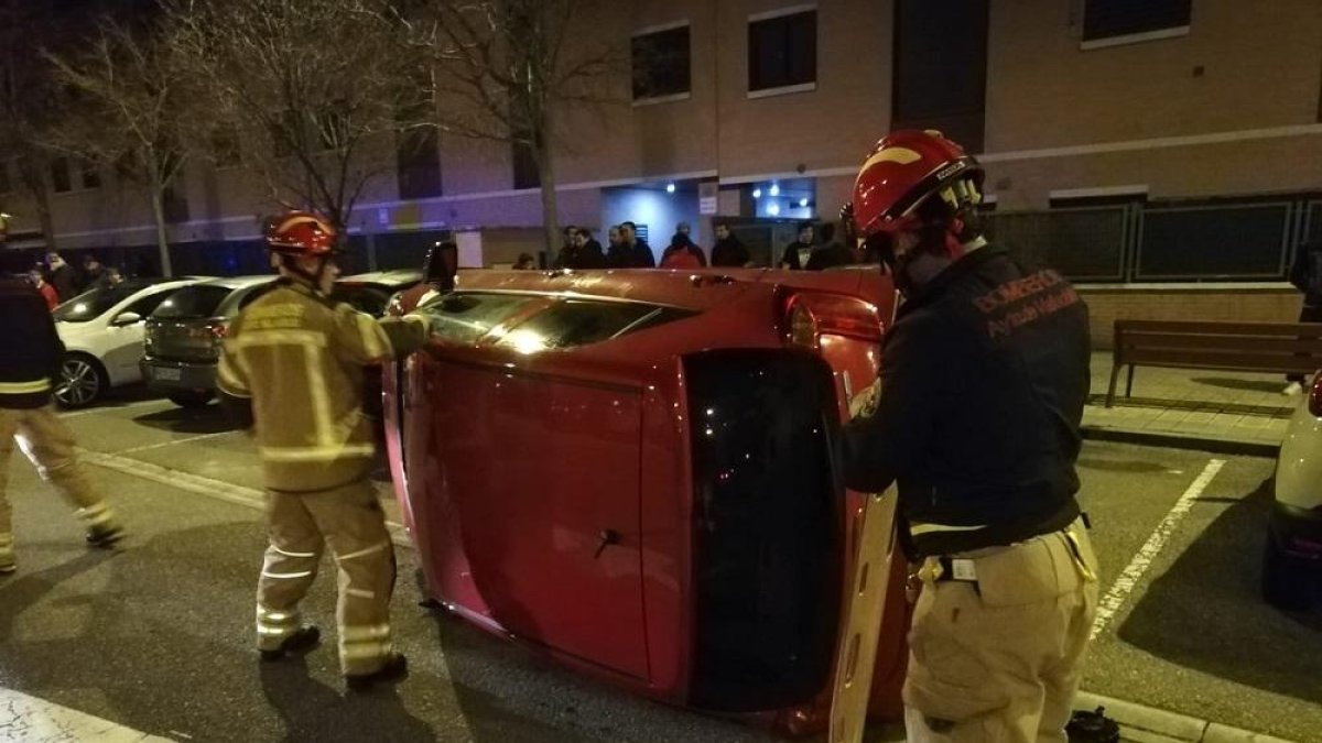 -@BomberosVLL