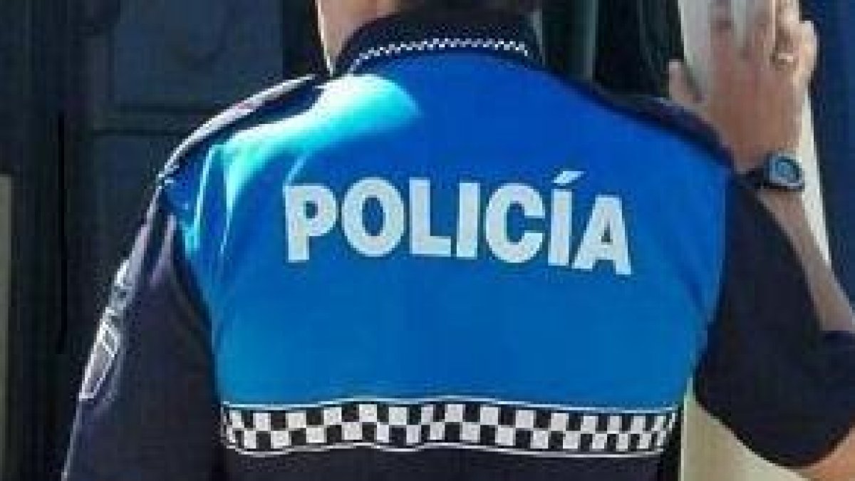 Policía Municipal / E.M.