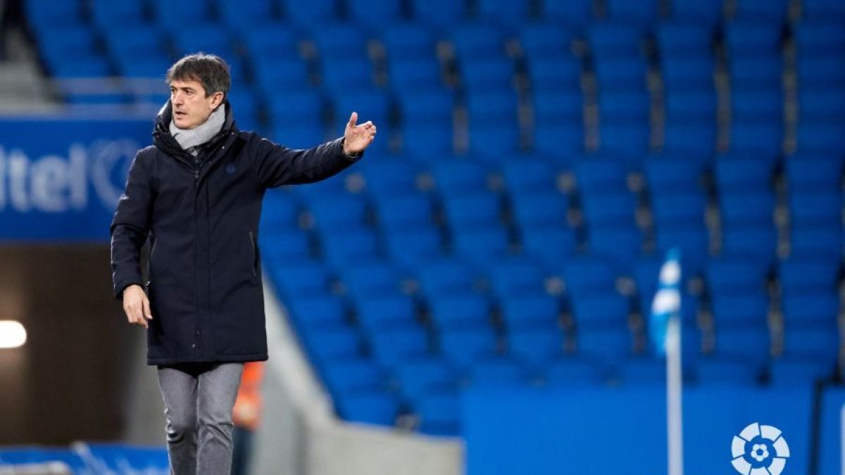 Pacheta da indicaciones desde la banda del Reale Arena. / LA LIGA