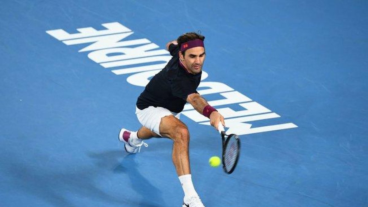 Federer, durante su sufrida victoria.-WILLIAM WEST / AFP
