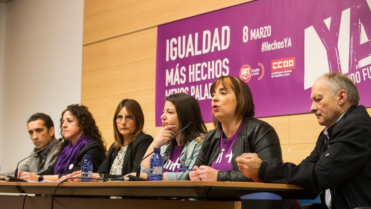 Vicente Andrés, Elena Blasco, Yolanda Martín, Ana Isabel Martín, Cristina Antoñanzas y Faustino Temprano.-ICAL
