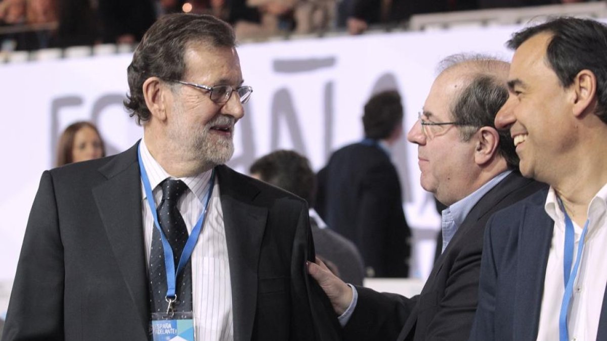 Mariano Rajoy, Juan Vicente Herrera y Fernando Martínez-Maíllo, en un momento del congreso del PP-ICAL
