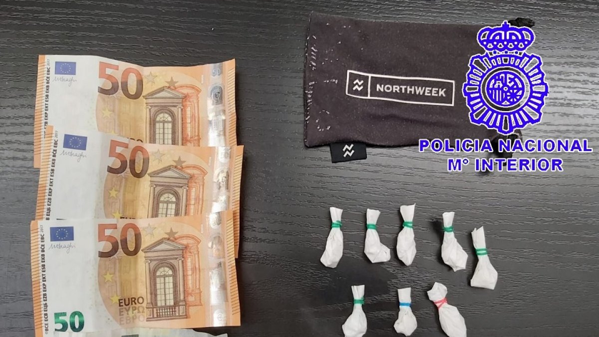 Detenido un varón por traficar con cocaína en una calle en Valladolid.- ICAL.