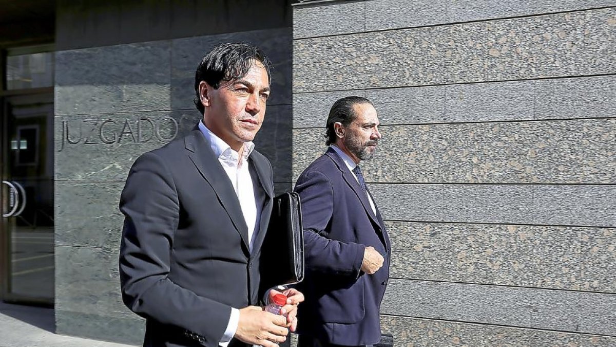 Germán Martín Giraldo, a su llegada a los juzgados de Valladolid para declarar por el caso de la Perla Negra.-ICAL