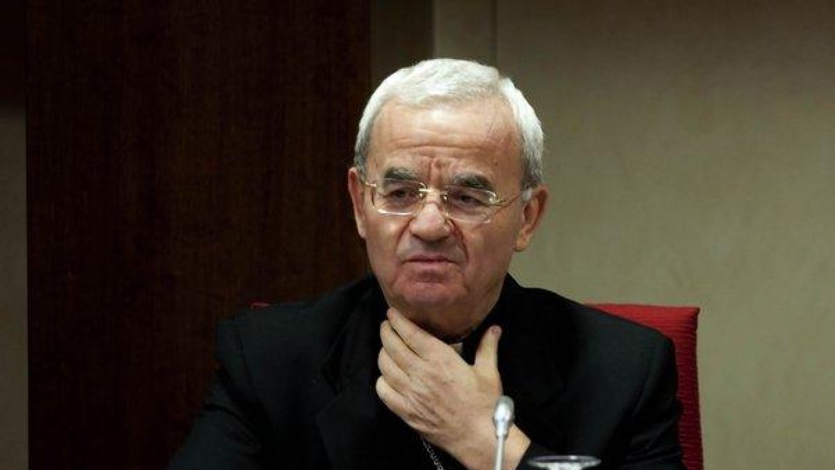 El nuncio Renzo Fratini, representante del Vaticano en España hasta el pasado junio.-JUAN MANUEL PRATS