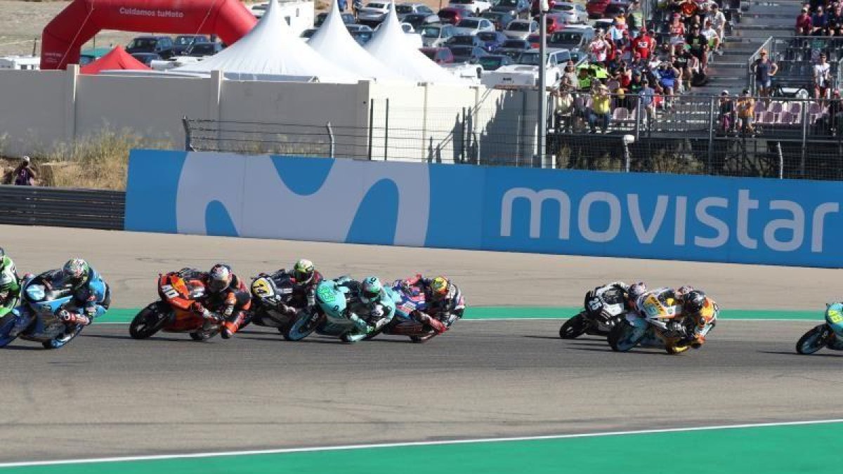 Trece pilotos, entre ellos Bezzecchi, sancionados para la carrera.-EFE