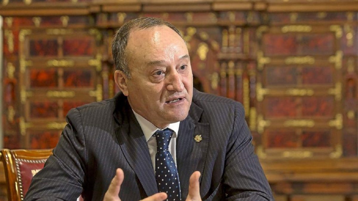 El rector de la Universidad de Valladolid.-MIGUEL ÁNGEL SANTOS