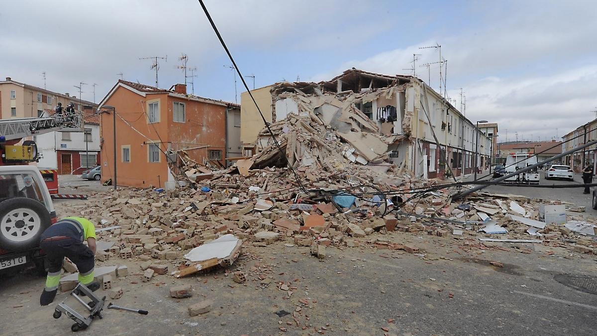 La vivienda donde se originó el suceso acabó reducida a escombros.-I. L. M.