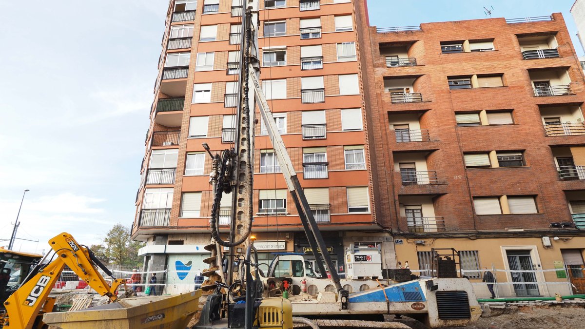 Pilotadora montada en las obras del túnel de Panaderos. | PHOTOGENIC
