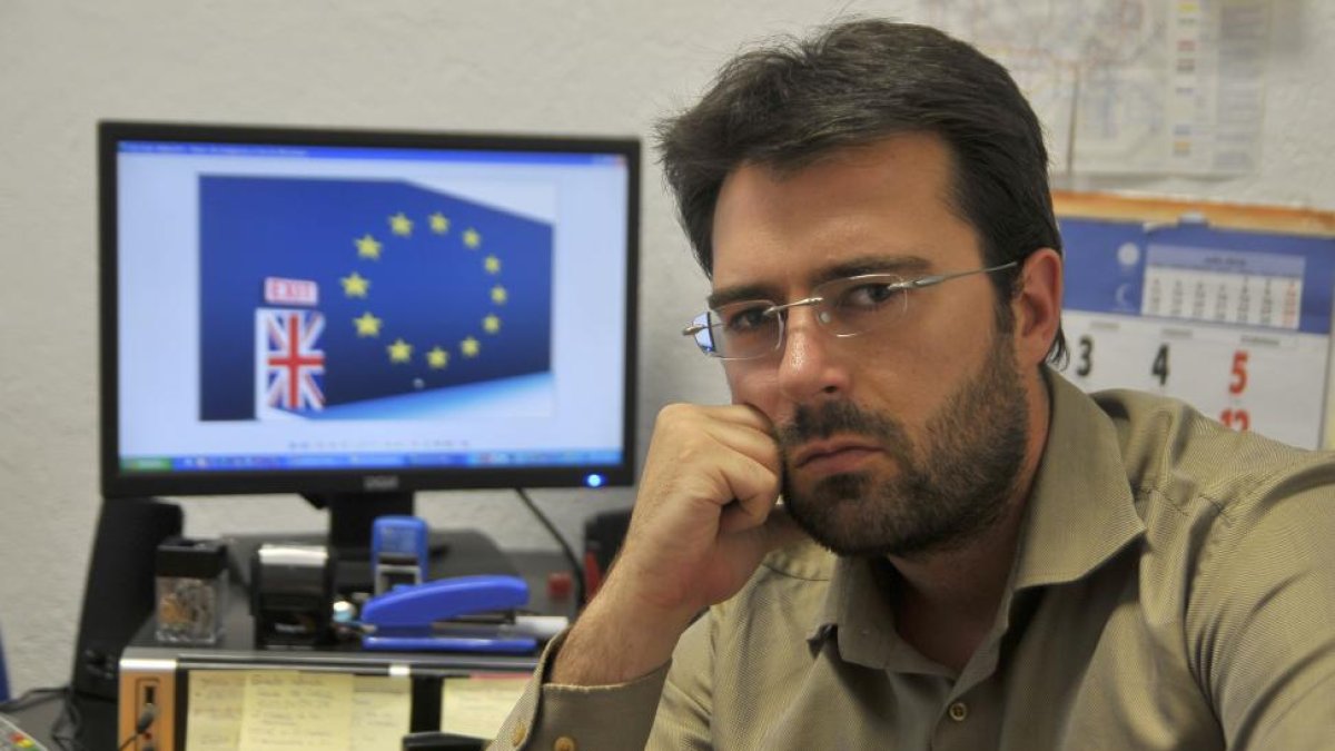 Noam Esteban de la Rosa, ciudadano Londinense residente en Segovia-ICAL
