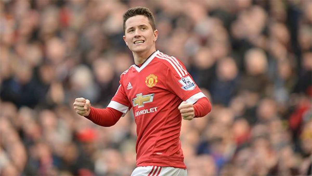 Ander Herrera con la camiseta del Manchester United.-EL PERIÓDICO