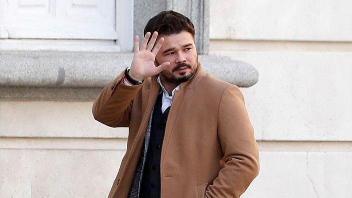 Gabriel Rufián, a su llegada al Tribunal Supremo.-J.J. GUILLÉN (EFE)