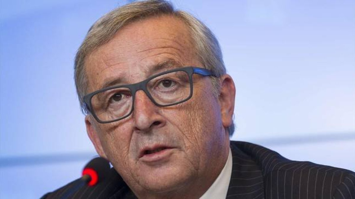 Juncker, en la rueda de prensa, este viernes en Bruselas.-Foto: AP / THIERRY MONASSE