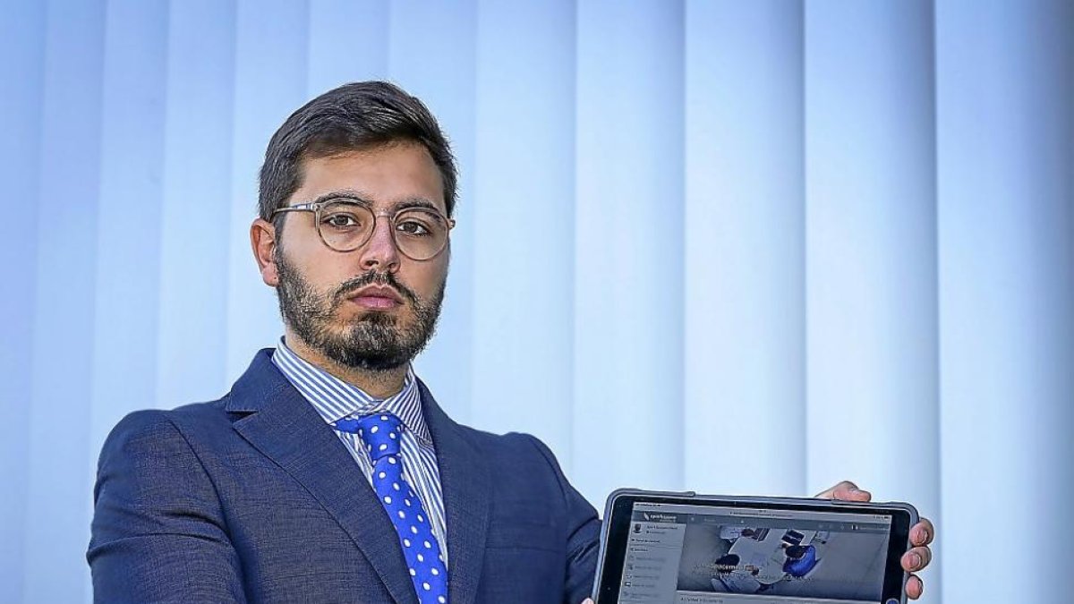 David Nilo Muñoz, desarrollador de Negocios de Divisa iT, en el Parque Tecnológico de Boecillo en Valladolid.-MIGUEL ÁNGEL SANTOS / PHOTOGENIC