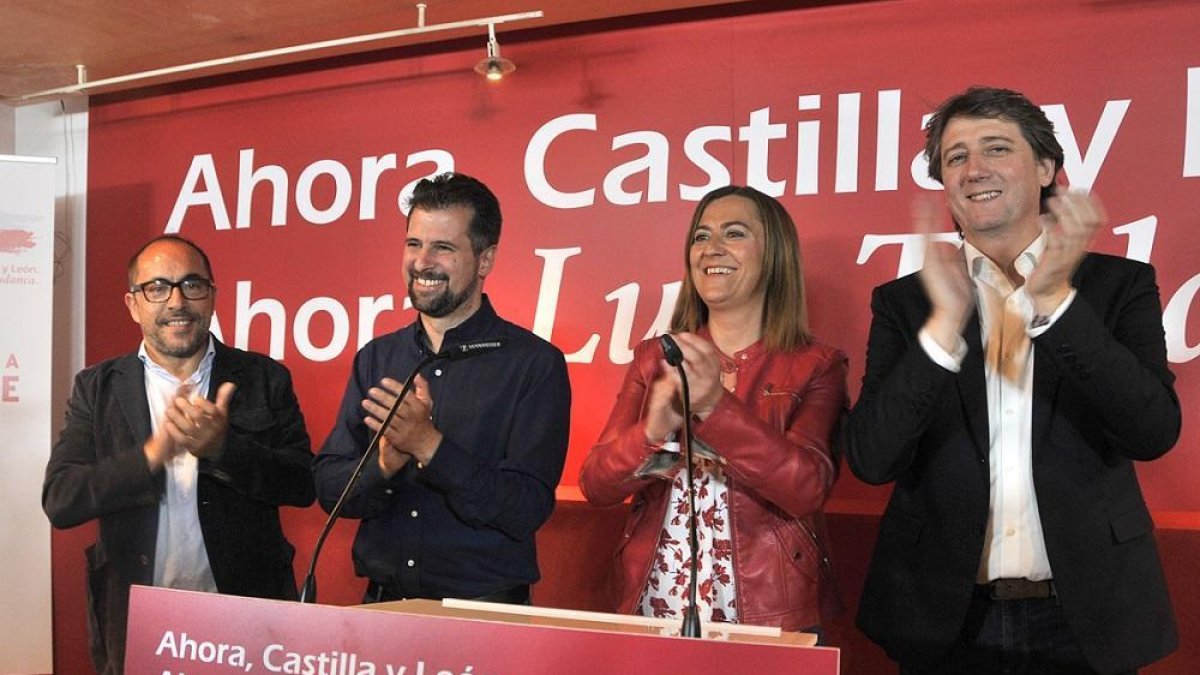 Luis Rey, Luis Tudanca, Virginia Barcones y Carlos Martínez en el acto celebrado ayer.-VALENTÍN GUISANDE