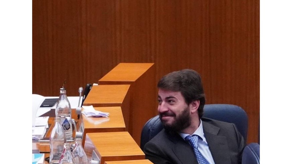 García-Gallardo en el pleno de las Cortes de este martes. | ICAL
