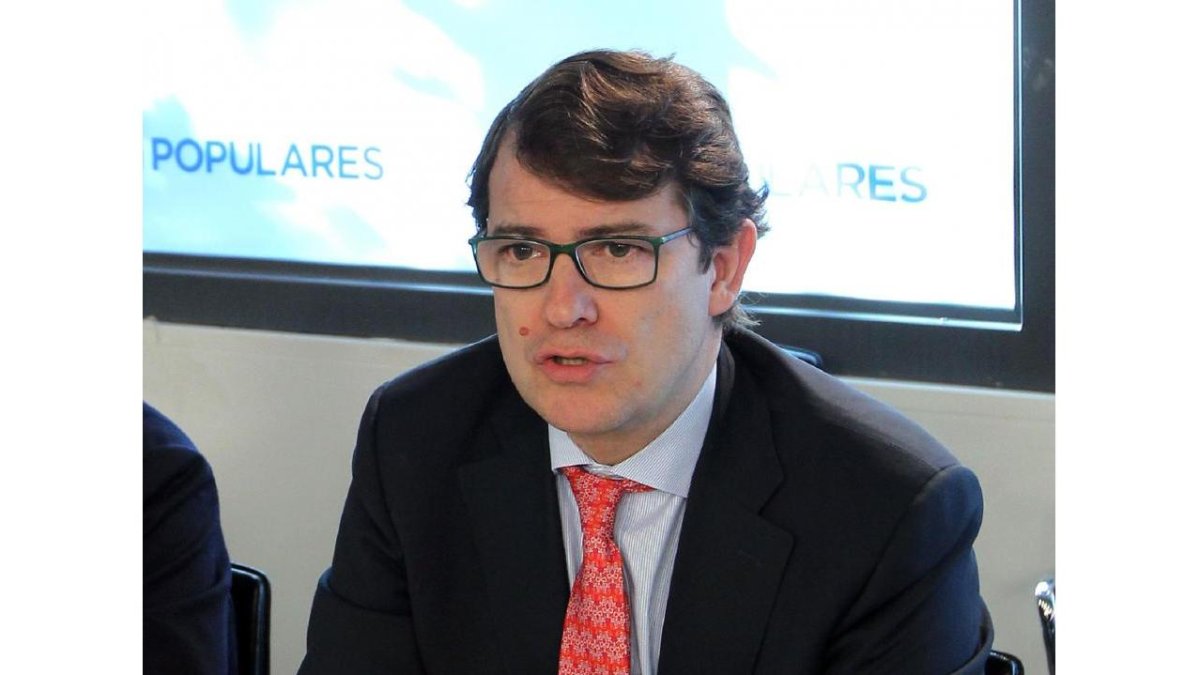 Mañueco durante su intervención.-ICAL