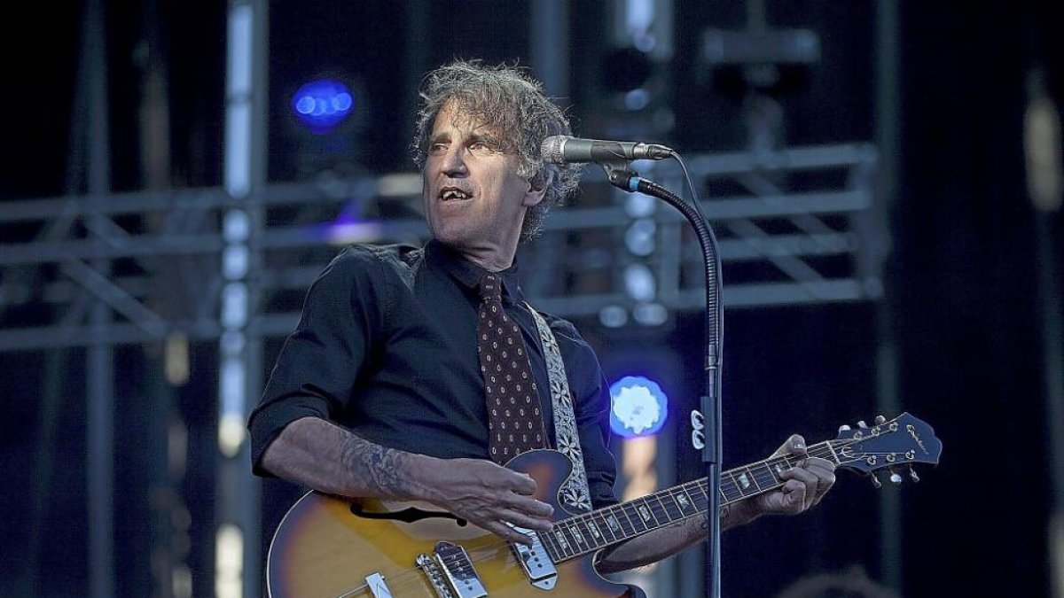 Mikel Erentxun en un concierto celebrado en Valladolid.-PHOTOGENIC