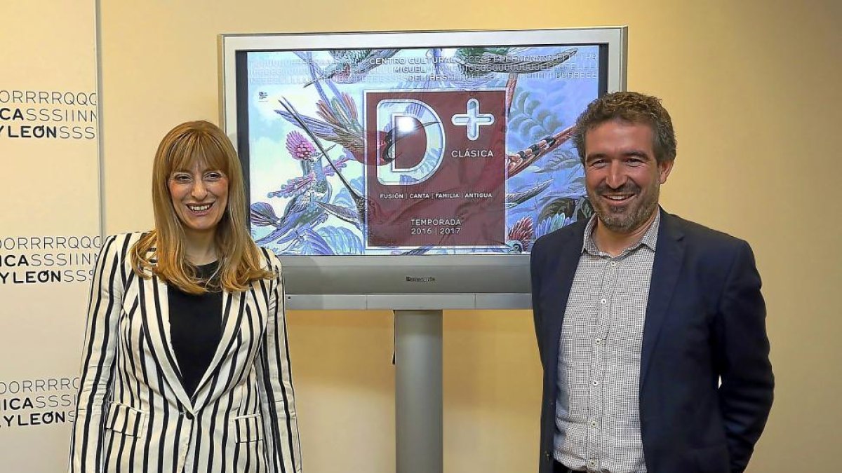 Mar Sancho y Jordi Gimeno presentan los ciclos del Centro Cultural ‘Miguel Delibes’.-ICAL