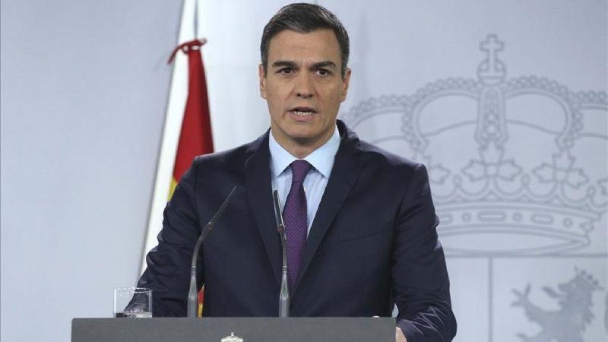 El presidente del Gobierno, Pedro Sánchez, en una comparecencia en la Moncloa.-DAVID CASTRO
