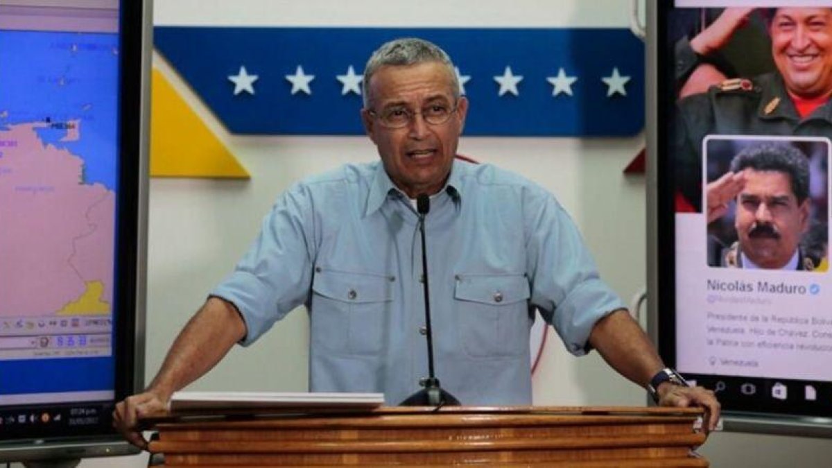 Motta Domínguez estuvo cuatro años al frente del ministerio de Energía Eléctrica. /-TWITTER