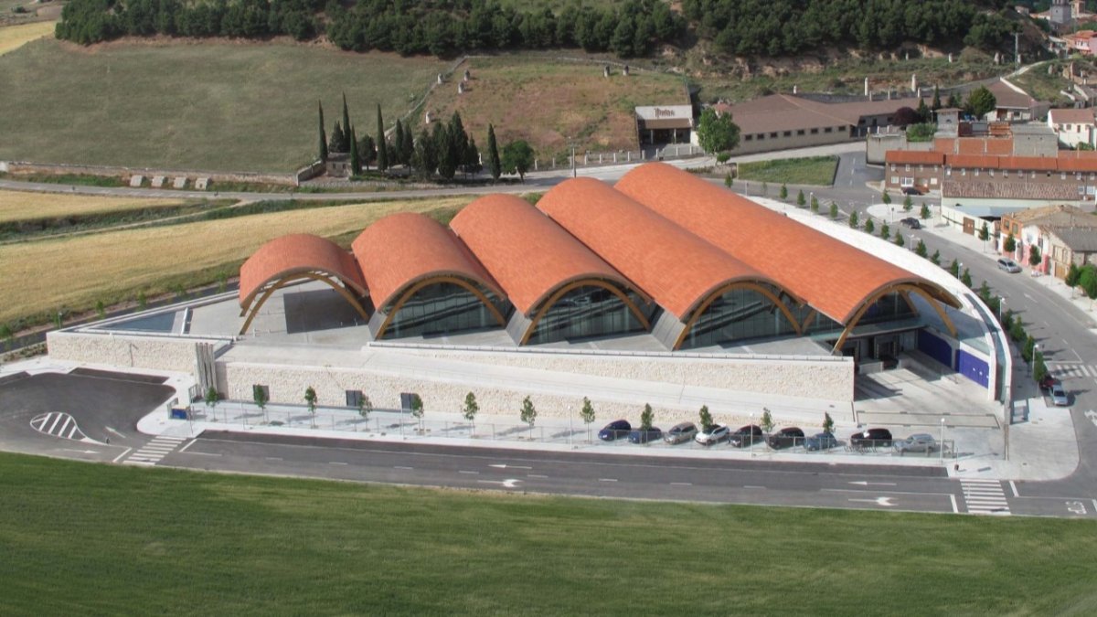 Nuevas bodegas de Protos, diseñadas por Richard Rogers. -E.M.