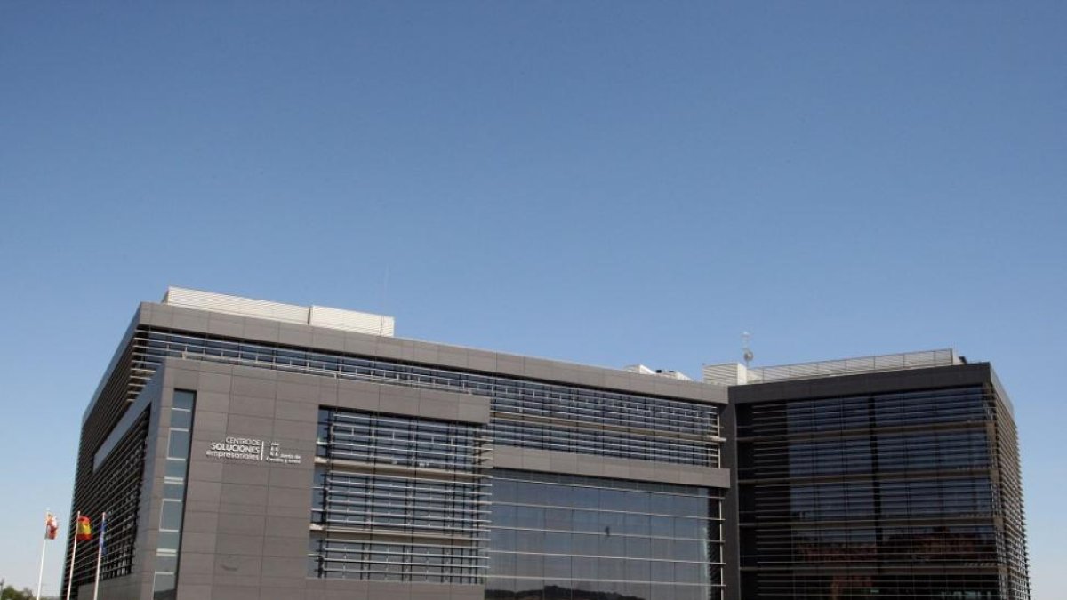 Edificio de la Perla Negra.-ICAL