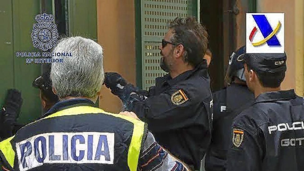 Imagen de archivo de una operación de la UCRIF de la Policía Nacional.-E. M.
