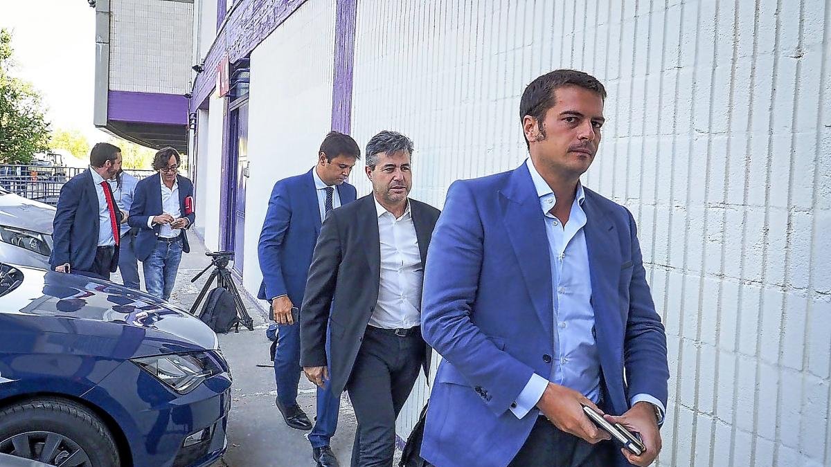 Sin acceso a las oficinas.-MIGUEL ÁNGEL SANTOS