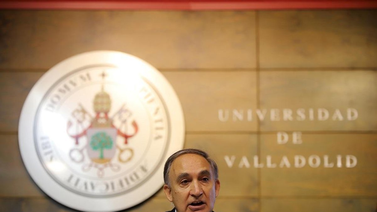 El rector de la Universidad de Valladolid, Antonio Largo.-ICAL