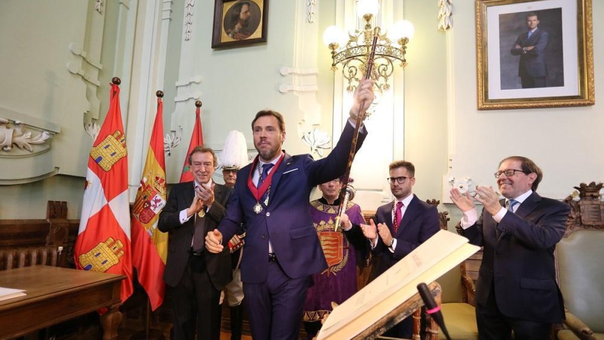 Óscar Puente, elegido alcalde en la constitución del Ayuntamiento de Valladolid-ICAL