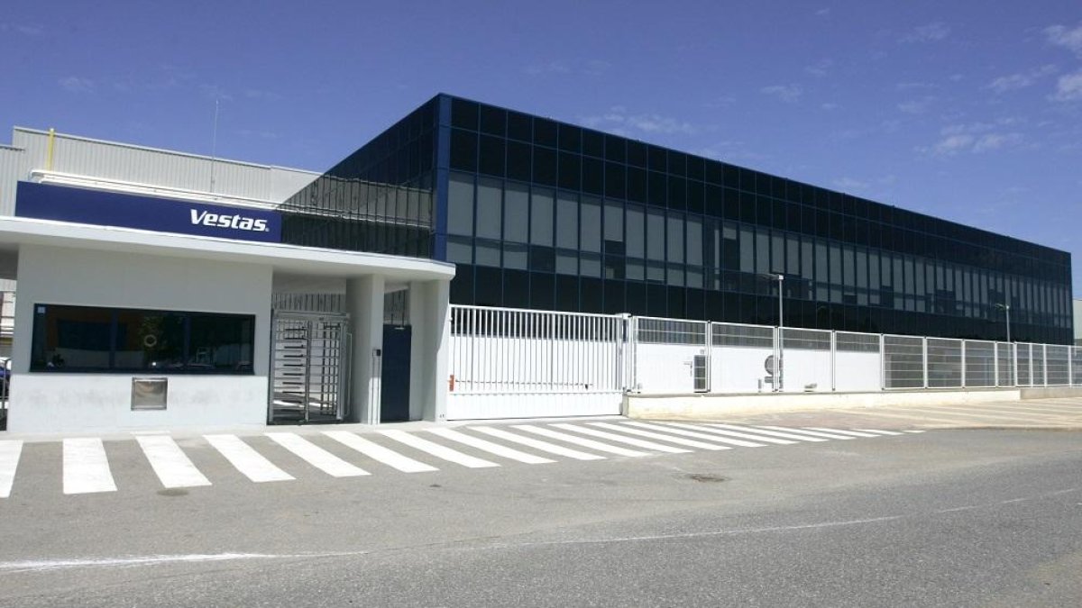 Planta de Vestas en Villadango del Páramo.-ICAL