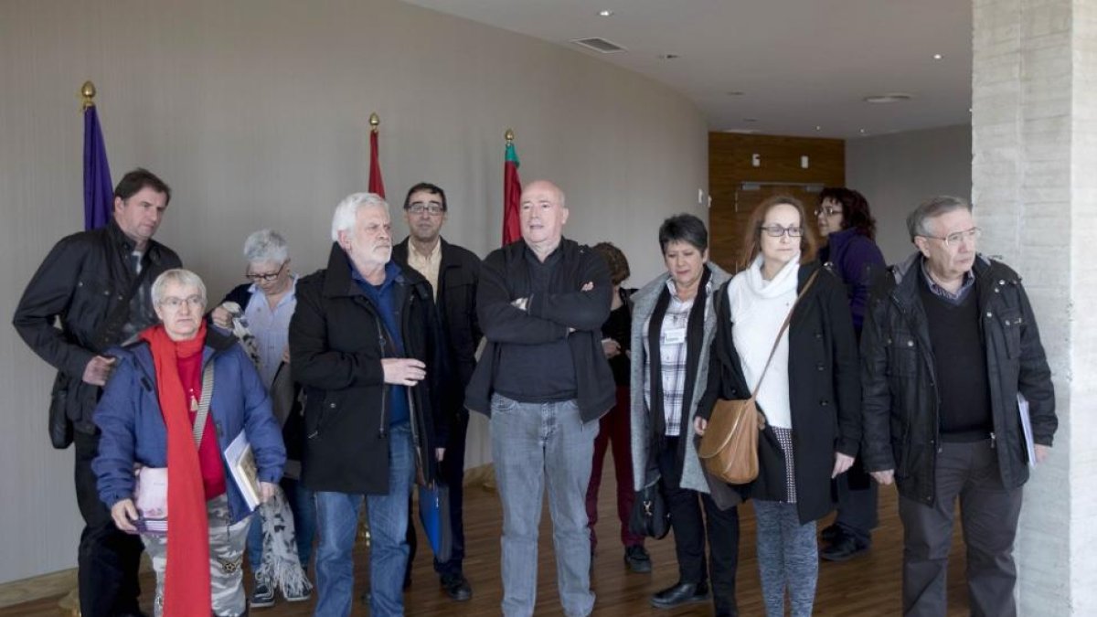 La Plataforma en Defensa de la Sanidad Pública se reúne con el Grupo Parlamentario Popular-ICAL