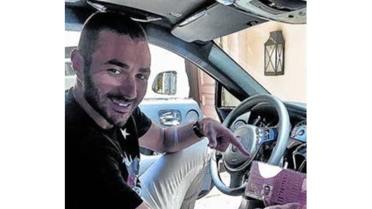 El francés colgó esta fotografía en su cuenta de instagram cuando fue parado por la policía a finales de mayo.-Foto: INSTAGRAM