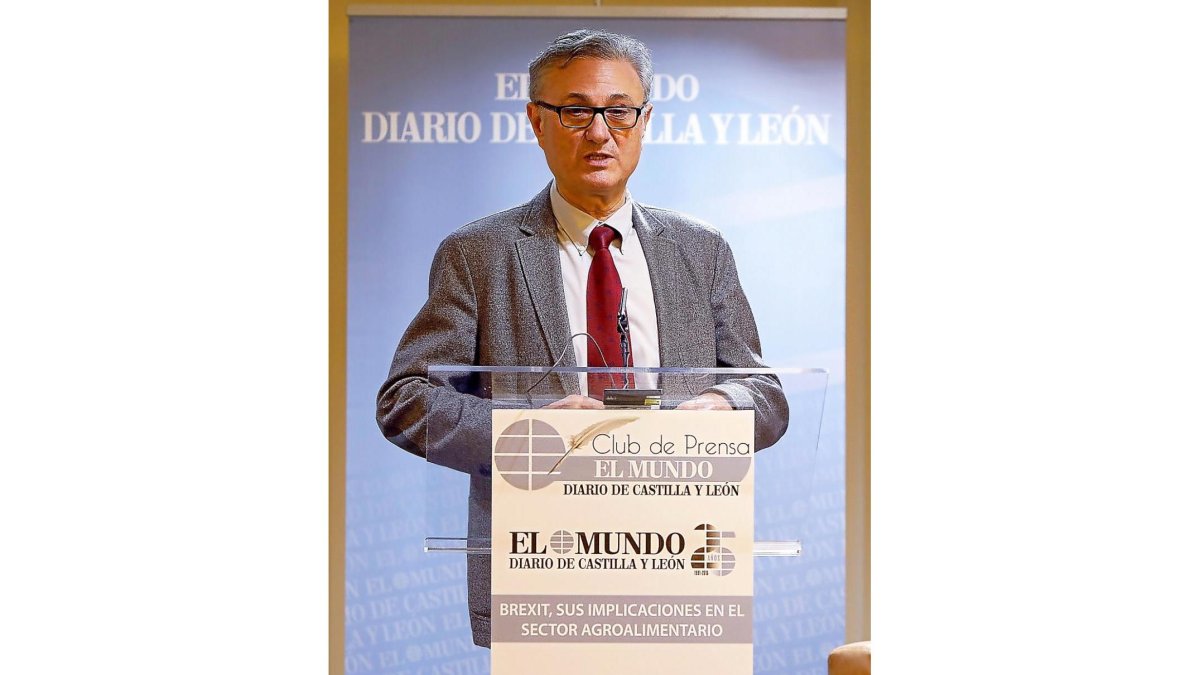 Félix Moracho, ayer, en el Club de Prensa-EL MUNDO