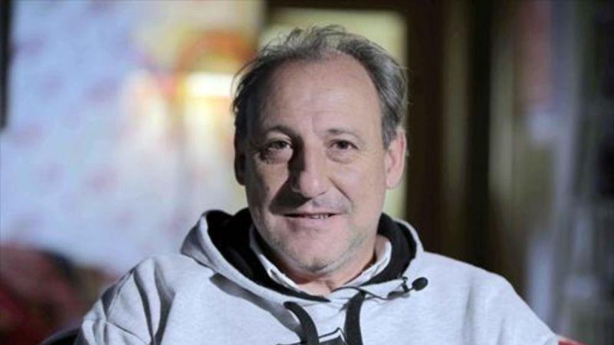 Fermín Cacho, el atleta que alcanzó un gran triunfo.-EL PERIÓDICO