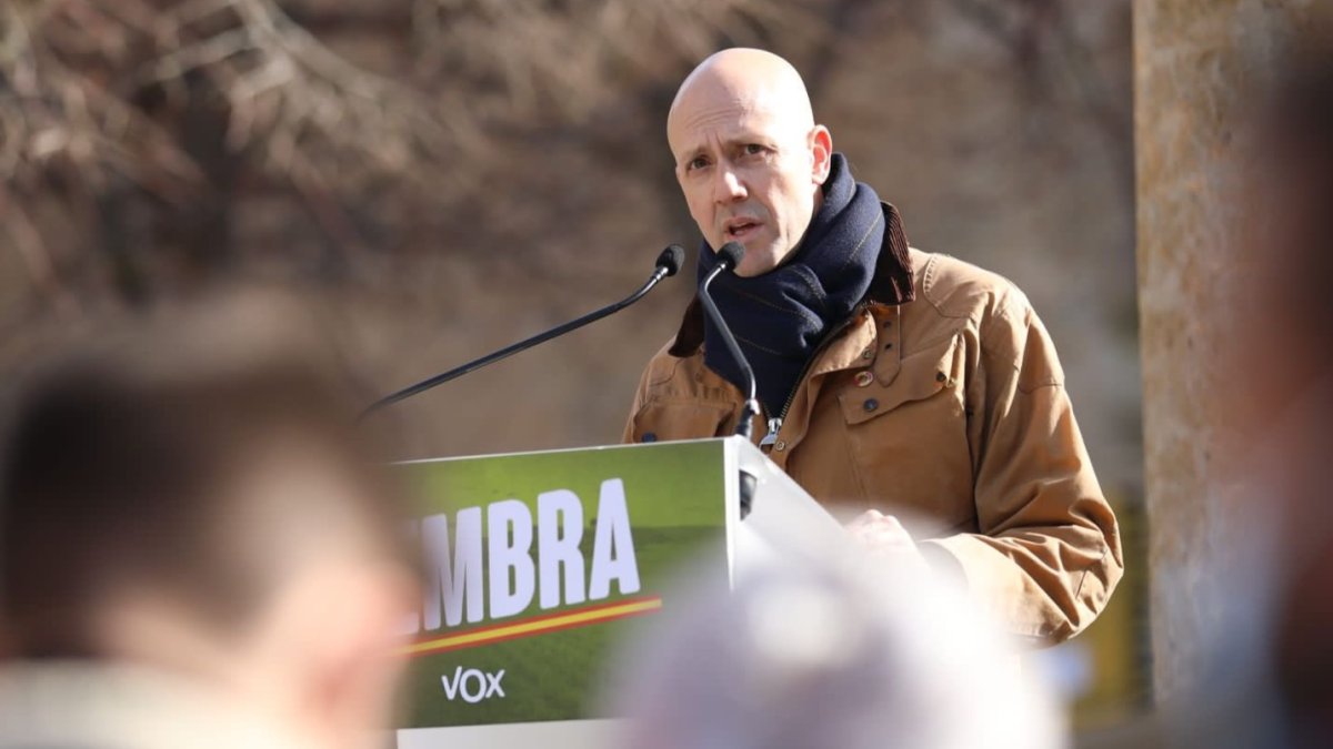 Carlos Menéndez, durante un acto electoral en Salamanca.- ICAL