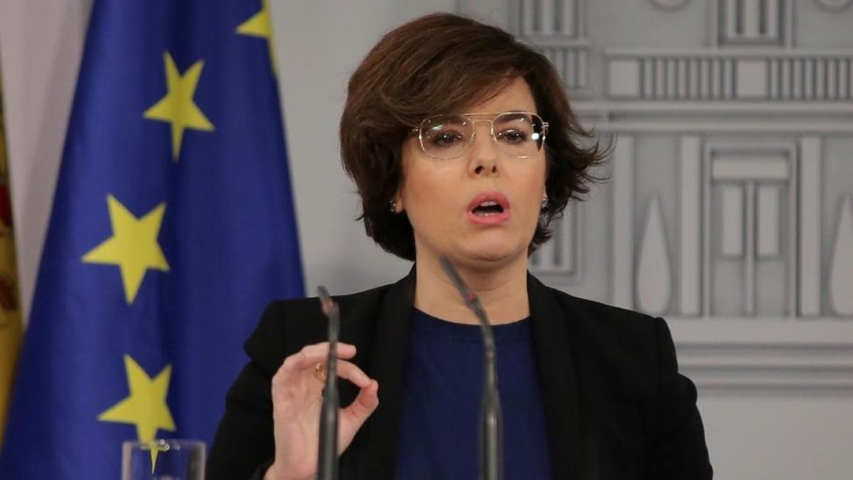 Comparecencia de la vicepresidenta del Gobierno, Soraya Sáenz de Santamaría, el pasado jueves.-JOSE LUIS ROCA
