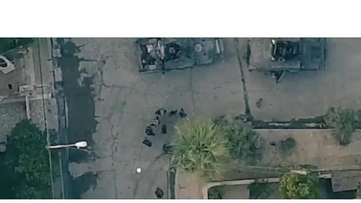 Una grabación muestra el ataque desde un drone del Estado Islámico en Mosul.-