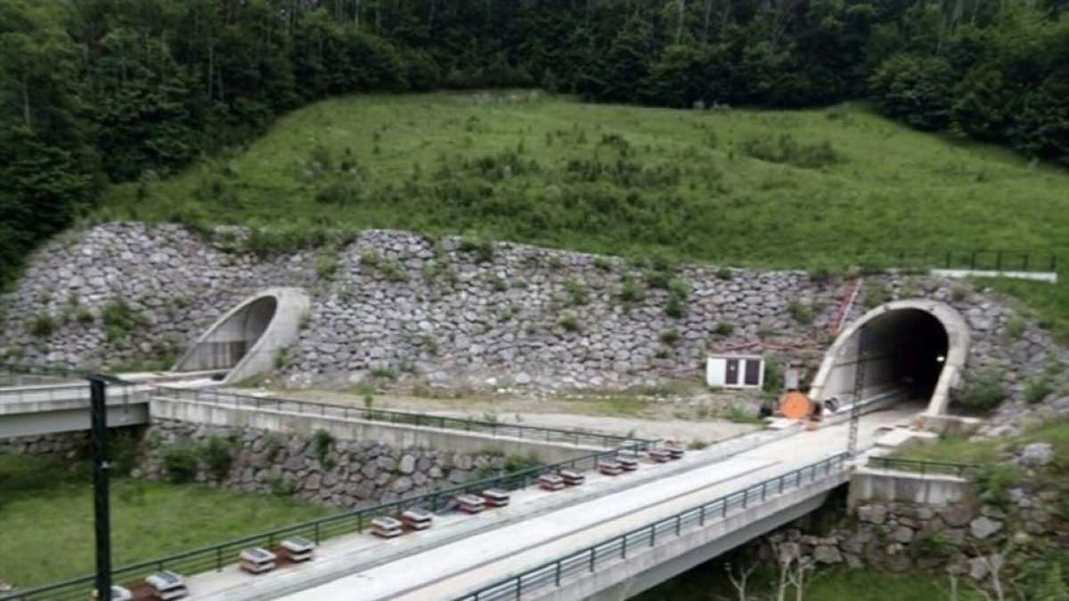 La CHD multa a Adif por la derivación de aguas hacia Asturias.-EUROPA PRESS