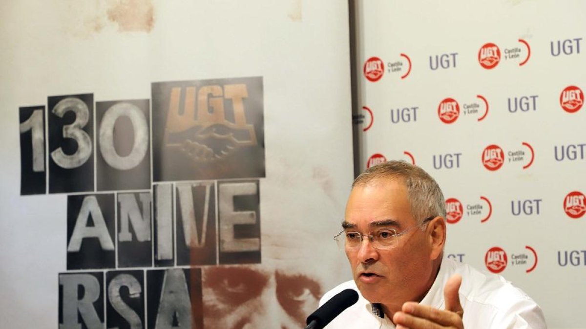 Evelio Angulo, vicesecretario de UGT en Castilla y León.-ICAL