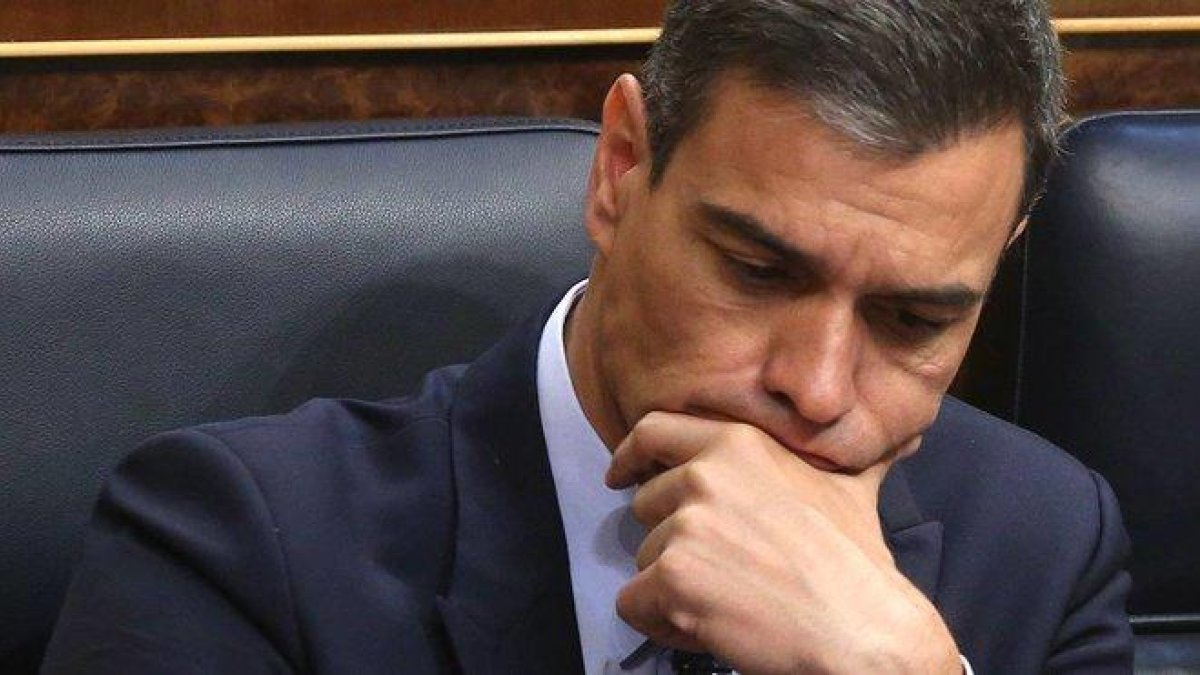El presidente del Gobierno, Pedro Sánchez, durante el debate de investidura en el Congreso.-DAVID CASTRO