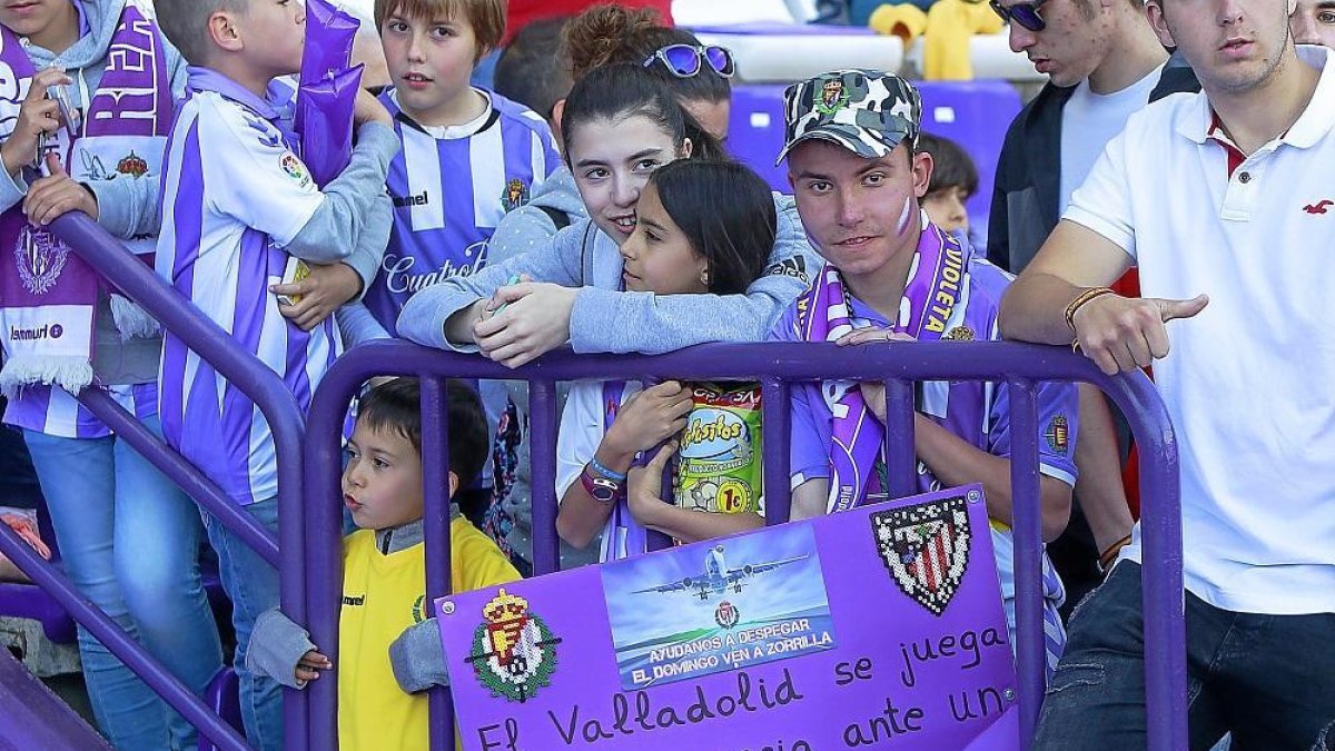La afición.-J. M. LOSTAU